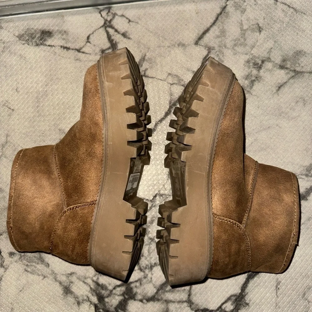 Dv dolce vita brown short ankle faux fur lined winter boots 6.5